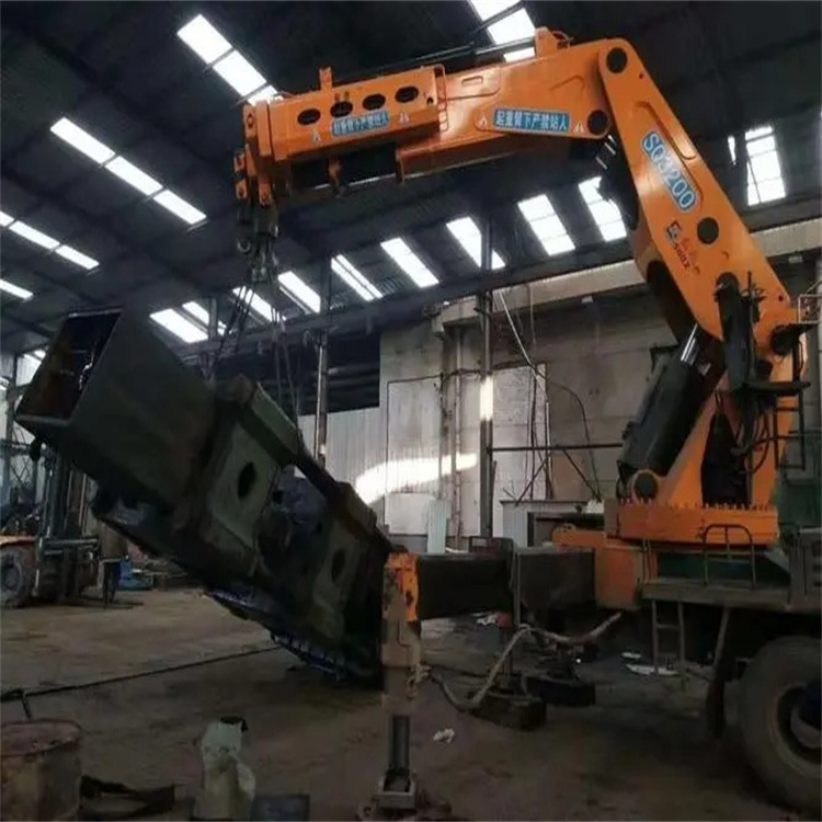 郫县200吨折臂吊出租