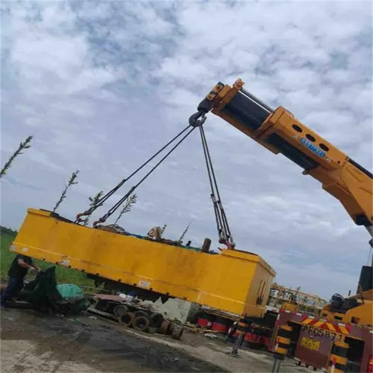 郫县随车吊吊集装箱怎么吊